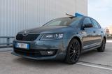 Skoda Octavia 1.4 TSI Sport Edition, Panoramadach - Skoda Octavia mit Benzin-Antrieb: Limousine, 1.4