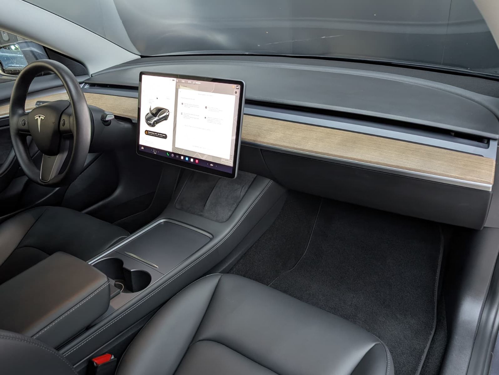 Tesla Model 3 RWD PANO LED NAVI SHZ KAMERA ACC 18 foto 15