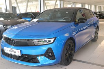 Fotografie des Opel Astra Sports Tourer 1.2 Turbo Automatik GS