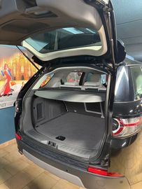Land-Rover Discovery Sport - 6