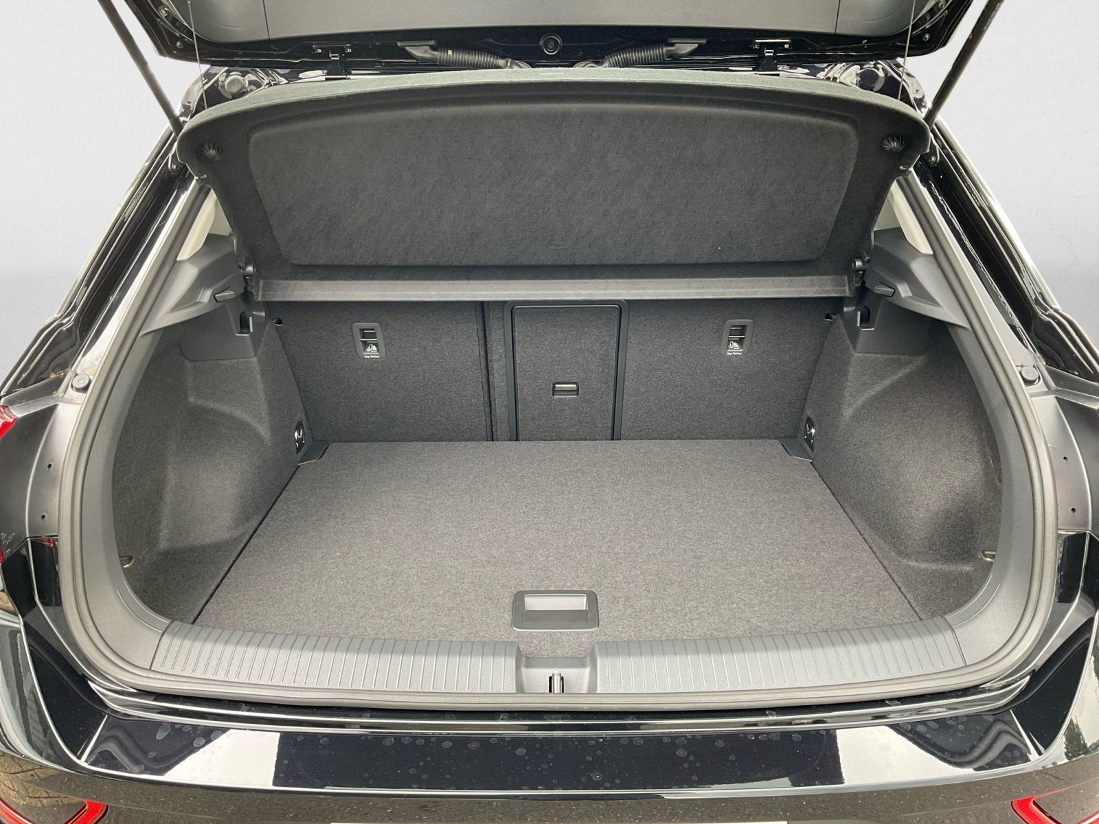Volkswagen T-Roc - Bild 16