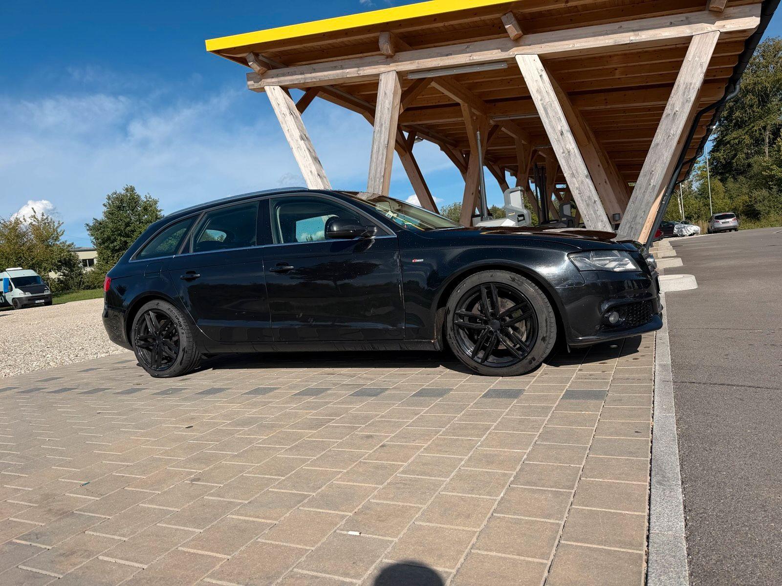 Audi A4 2009 — engine 250 HP (184kW)