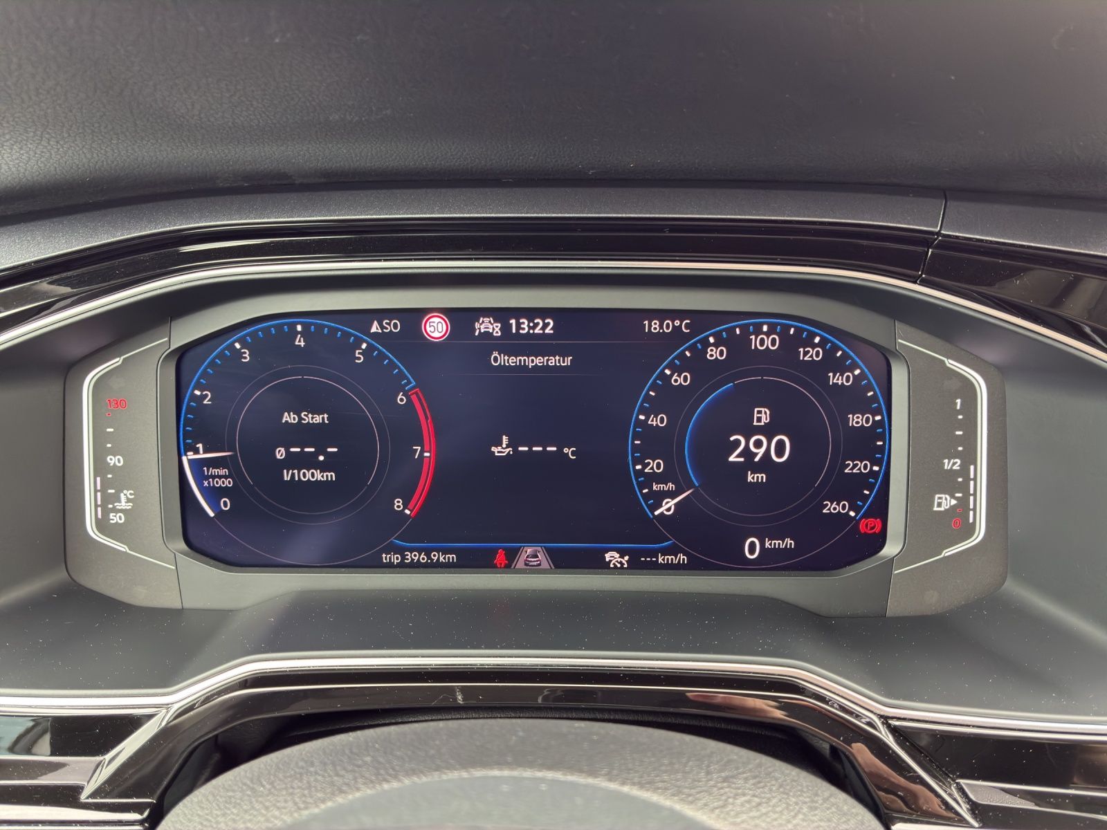 Fahrzeugabbildung Volkswagen Polo TSI Style IQ.Light Navi ACC SHZ App-Connect