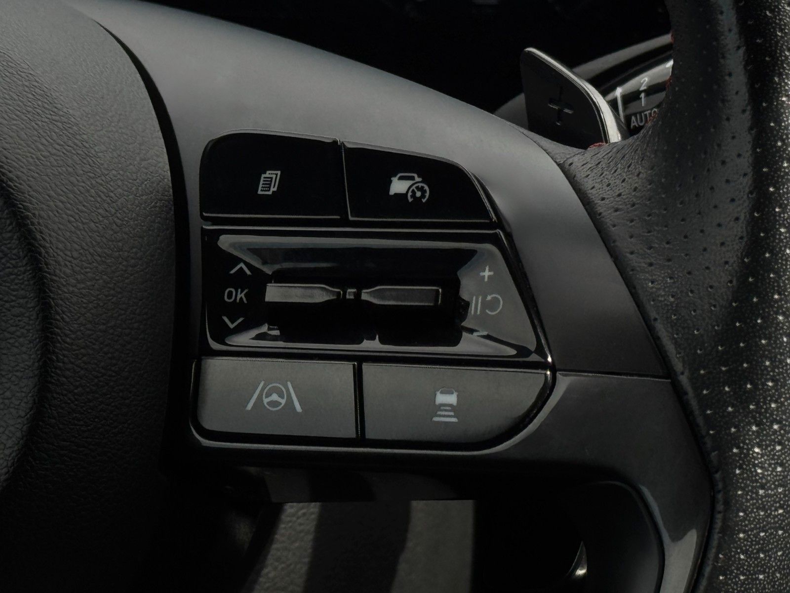 Fahrzeugabbildung Hyundai Tucson 1.6 T-GDI N Line PHEV 4WD KRELL Cam CarPl