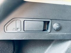 FORD Focus Titanium X*SCHECKHEFT*ACC*PDC*LED*AHK