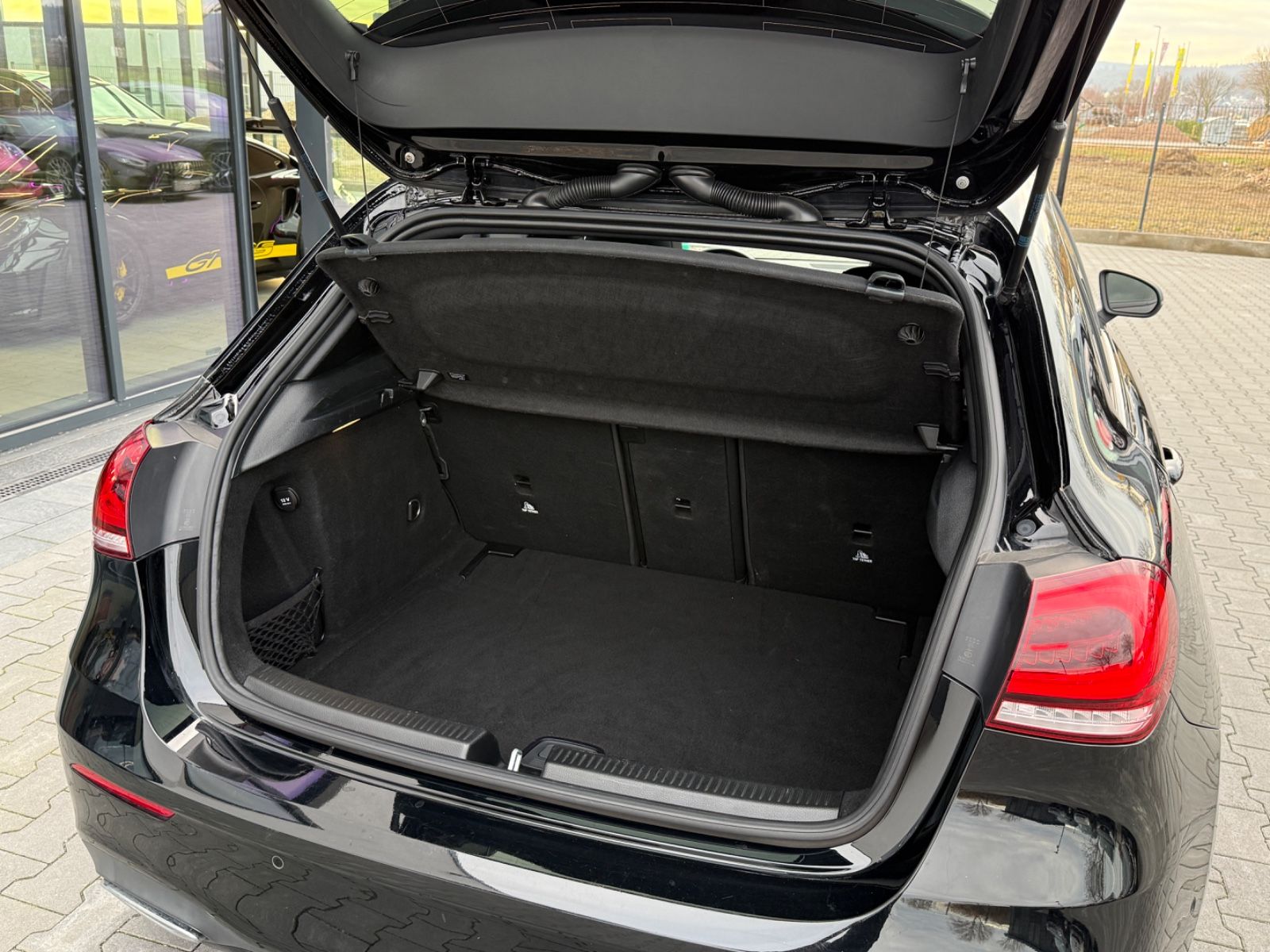 A 200 AMG Line Night Paket Navi LED Panorama