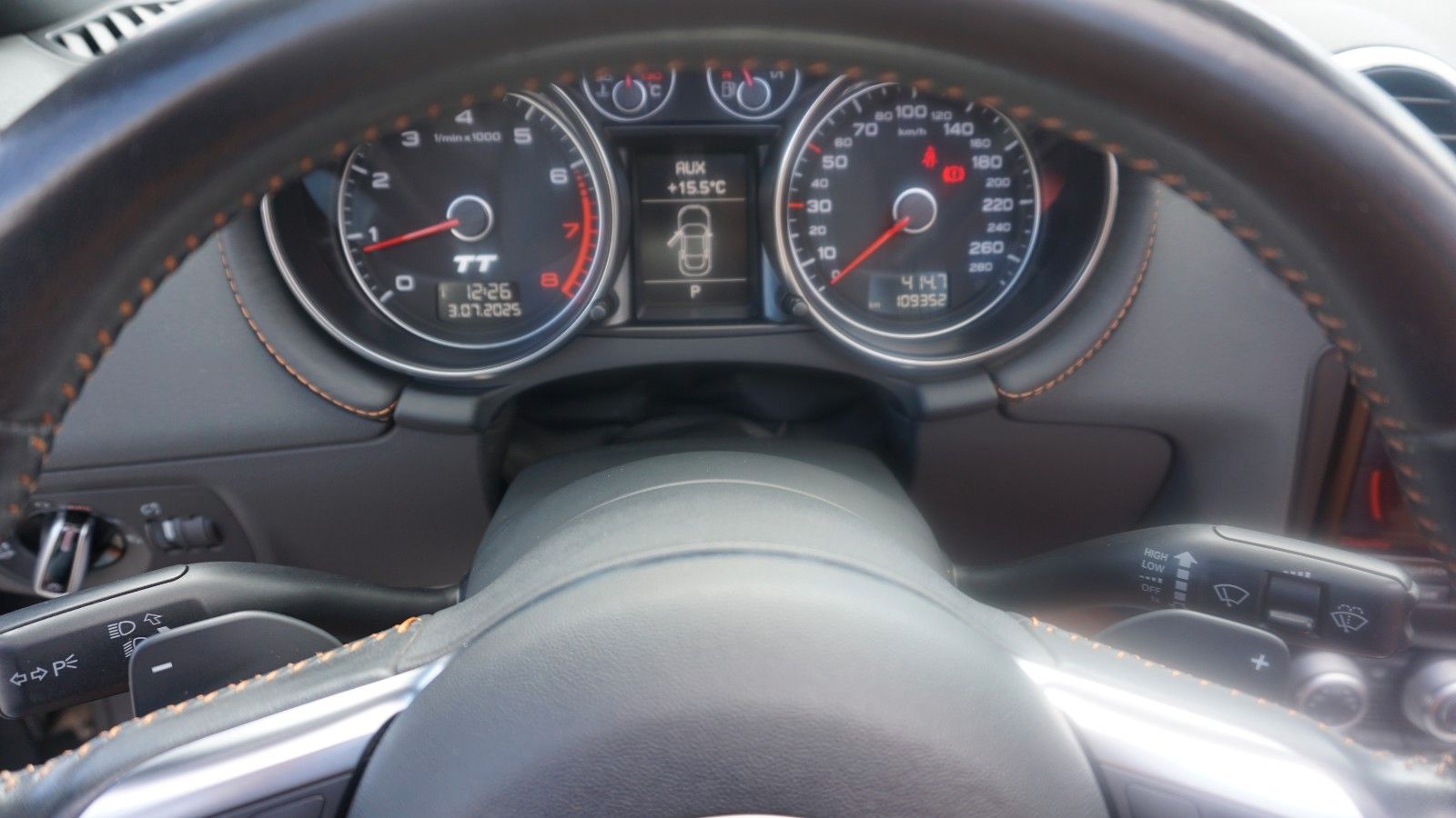 Fahrzeugabbildung Audi TT Roadster 2.0 TFSI quattro,Leder,Navi,Xenon,SH
