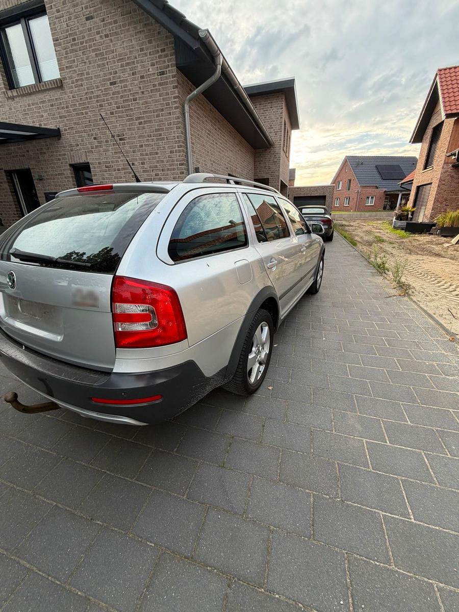 Skoda Octavia 2008 — engine 150 HP (110kW)