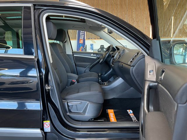 Volkswagen Tiguan Sport & Style 4Motion *NAVI*AHK*XENON*RFK