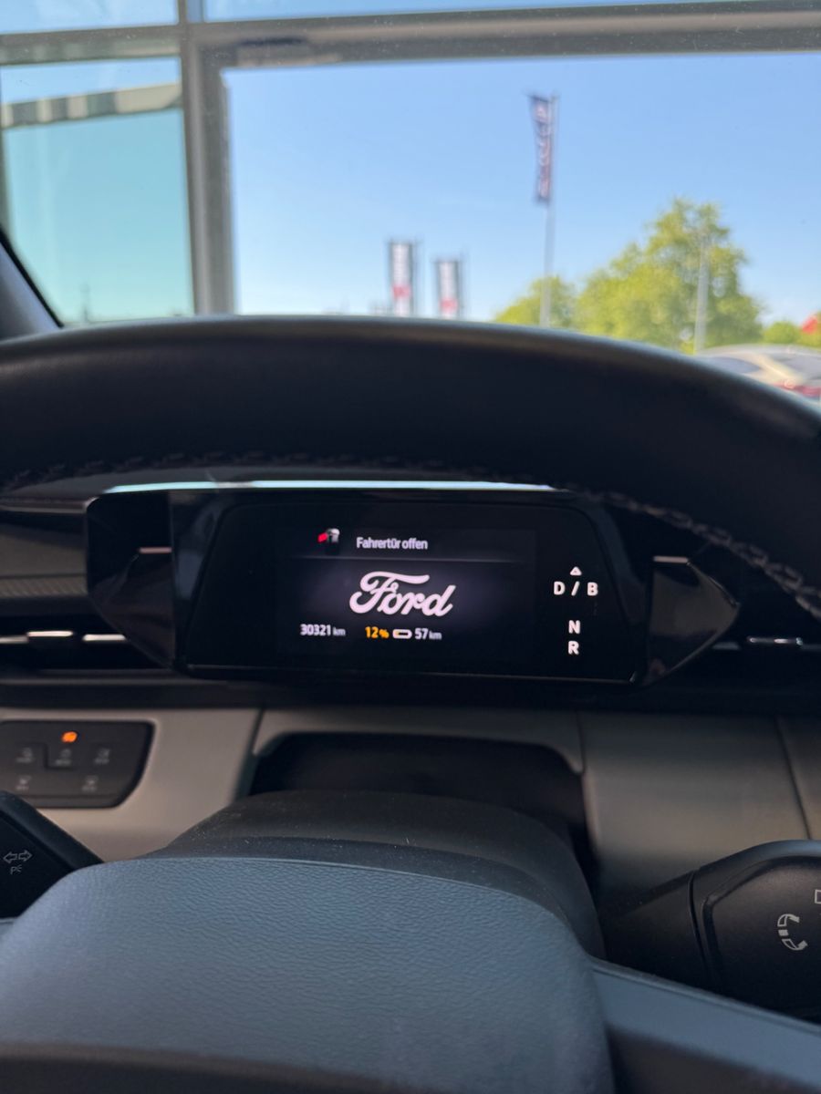 Fahrzeugabbildung Ford Explorer Premium RWD wärmepumpe/heatpump