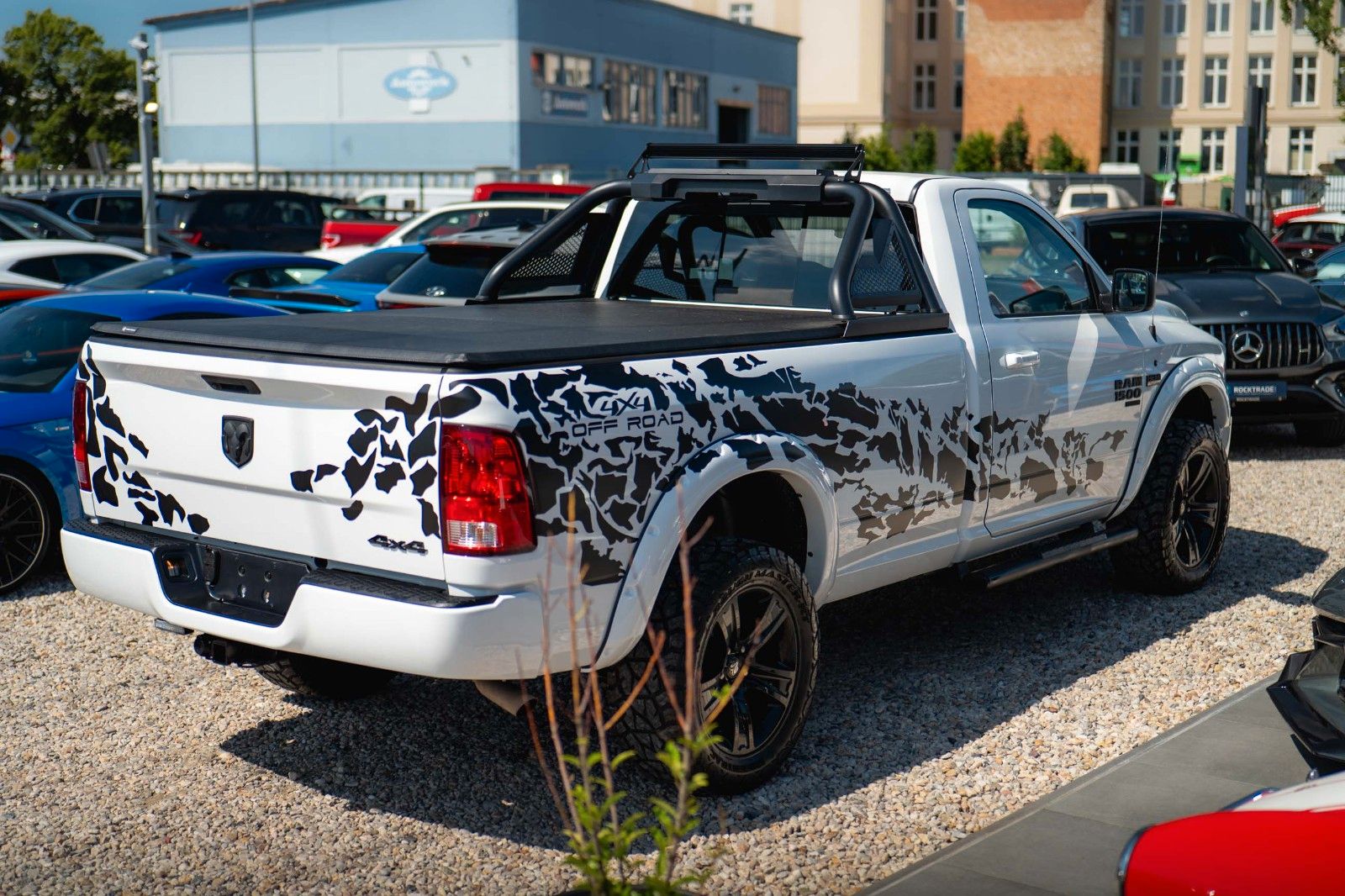 Fahrzeugabbildung Dodge RAM 5.7 V8 HEMI 4x4 SingleCab MAXI LONGBED *LED*