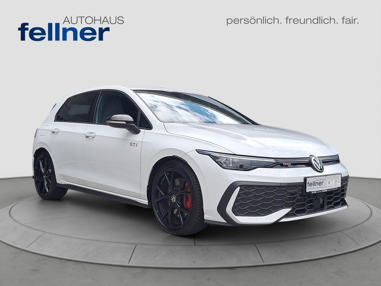 Volkswagen Golf GTI 2,0 TSI DSG BLACK LEDER IQ NAVI ACC 19"