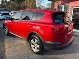 Toyota RAV 4 /Allrad/RKamera/Leder/Sitzheizung/ - Toyota RAV 4 mit Benzin-Antrieb: Geländewagen