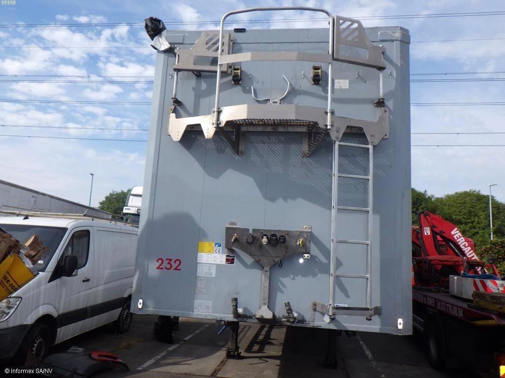 Schwarzmüller S1 Walkingfloor Unfall