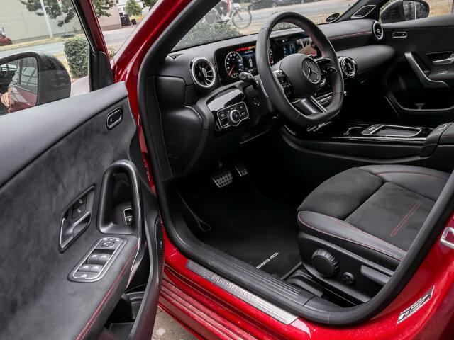Mercedes-Benz A 250 e AMG Advanced AHK Night Red Sitzhzg. Kame