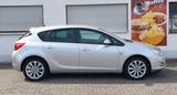 Opel Astra J Lim. 150 Jahre Opel, 1Hd, PDC, TÜV Neu - Opel Astra: 150 Jahre