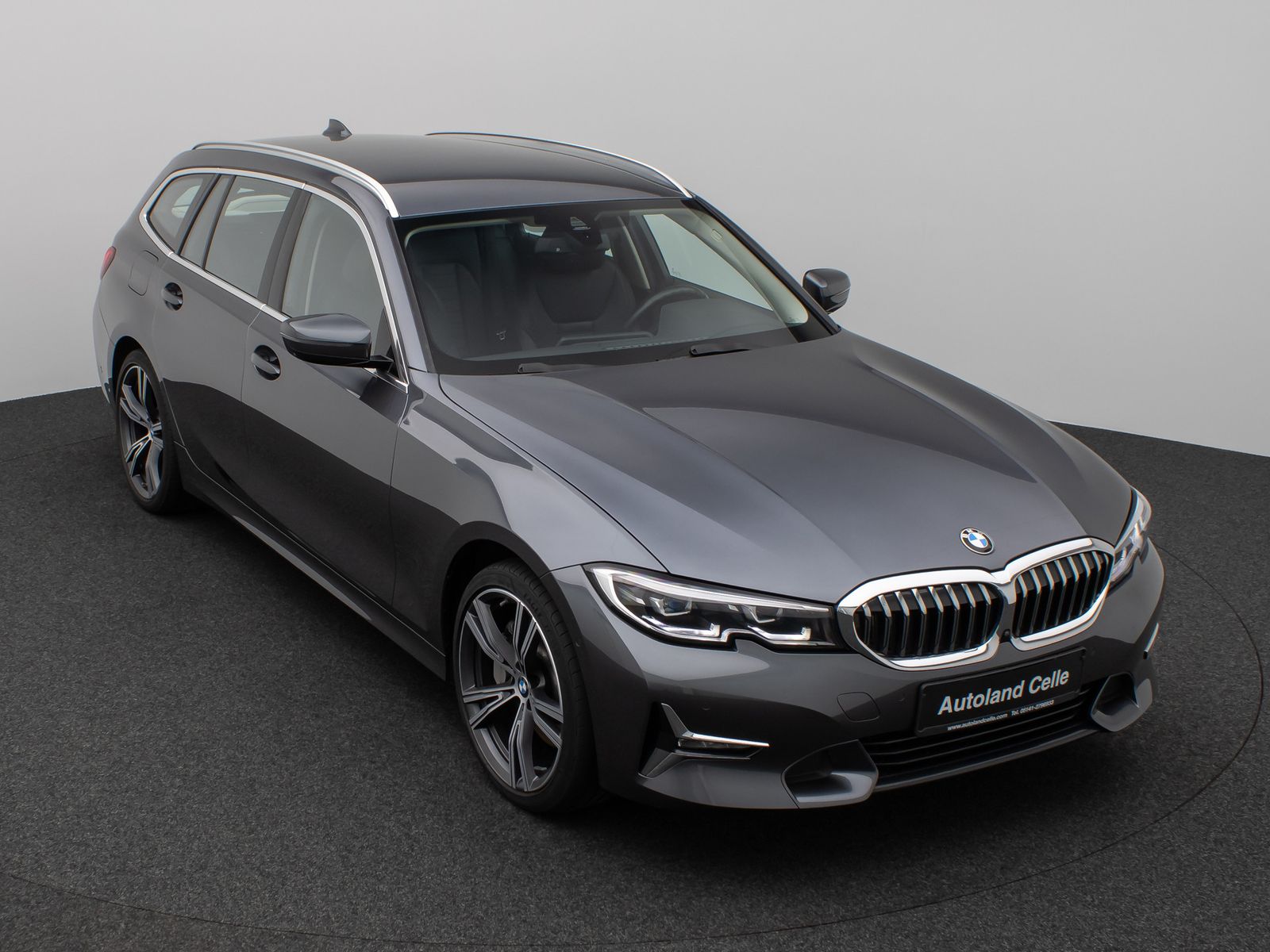 Fahrzeugabbildung BMW 330e Luxury Line 360°HiFi DAB Alarm Sport 19Zoll