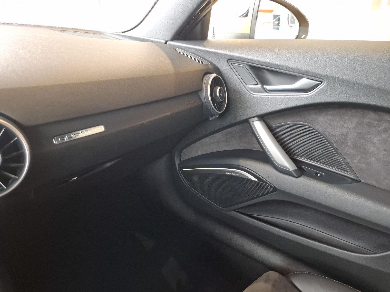 Audi TT Roadster 2.0 TFSI quattro S tronic