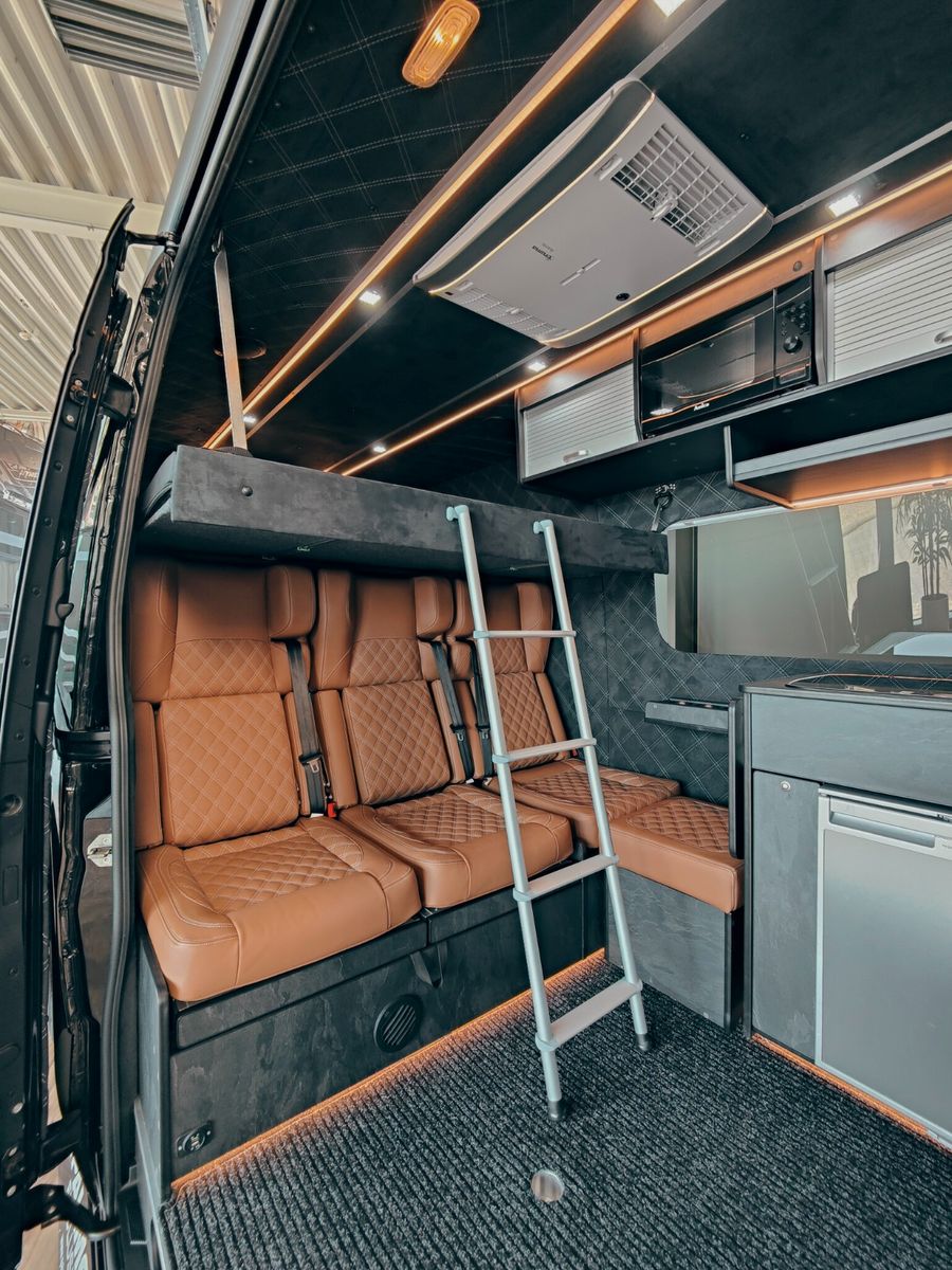 Fahrzeugabbildung Mercedes-Benz X-CROSSVAN  RWD #stealthcamper