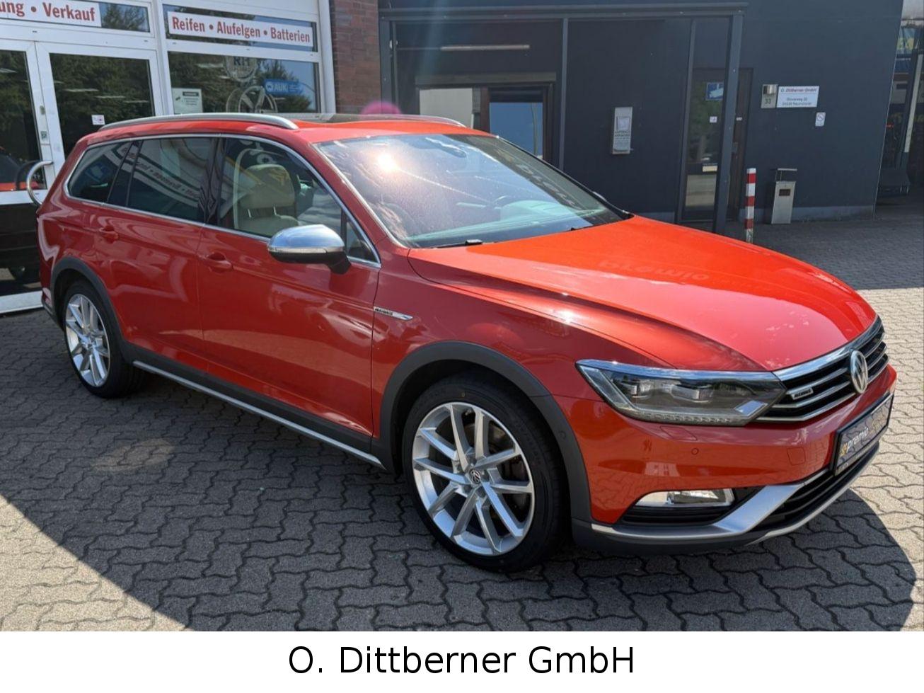 Volkswagen Passat Var. 2,0 TDI SCR DSG Alltr. Mass. HUD DYN