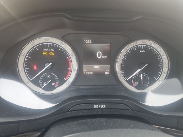 Fahrzeugabbildung SKODA Karoq 1.5 TSI Style AHK INFOTAIMENT BOLERO CLIMA