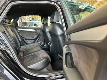 Audi S4 *B&O*TEMPO*NAV*CARBON*PDC*ALCANTARA*20Zoll*