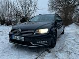 Volkswagen Passat Variant TDI ATM DSG AHK SUB  AppleCarPlay