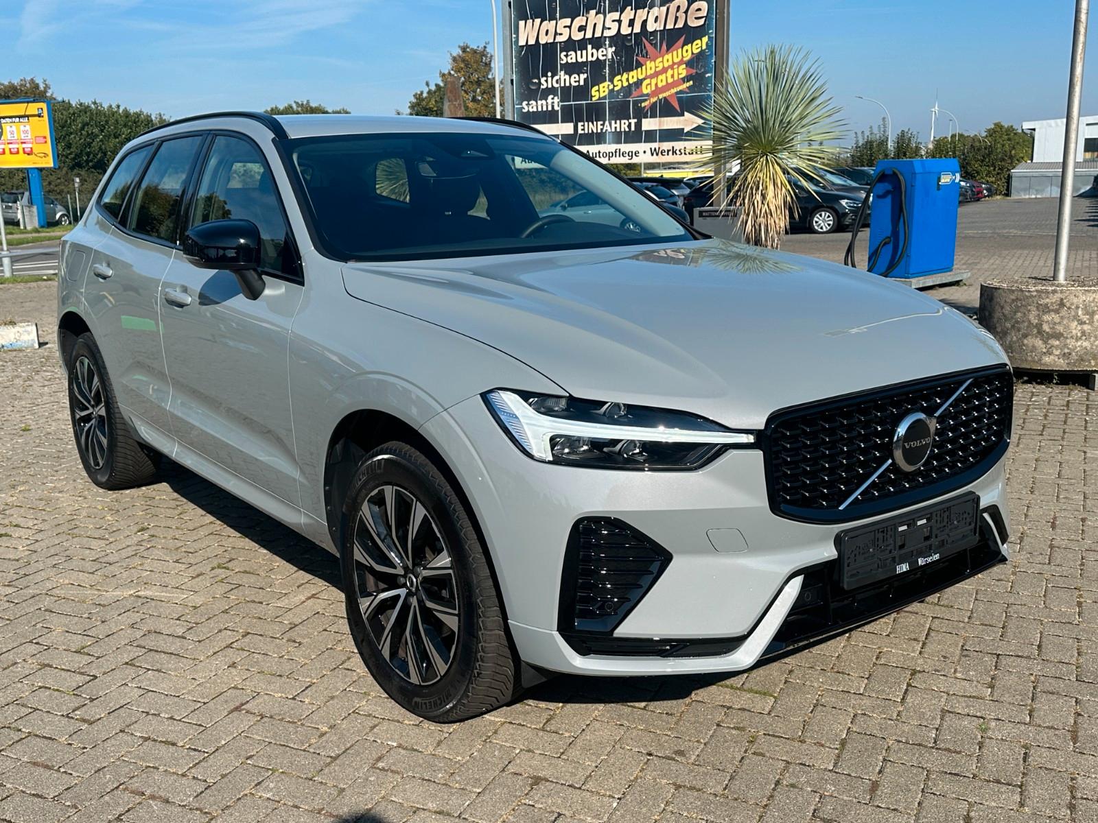 Volvo XC60 XC 60 XC60 Plus Dark AWD