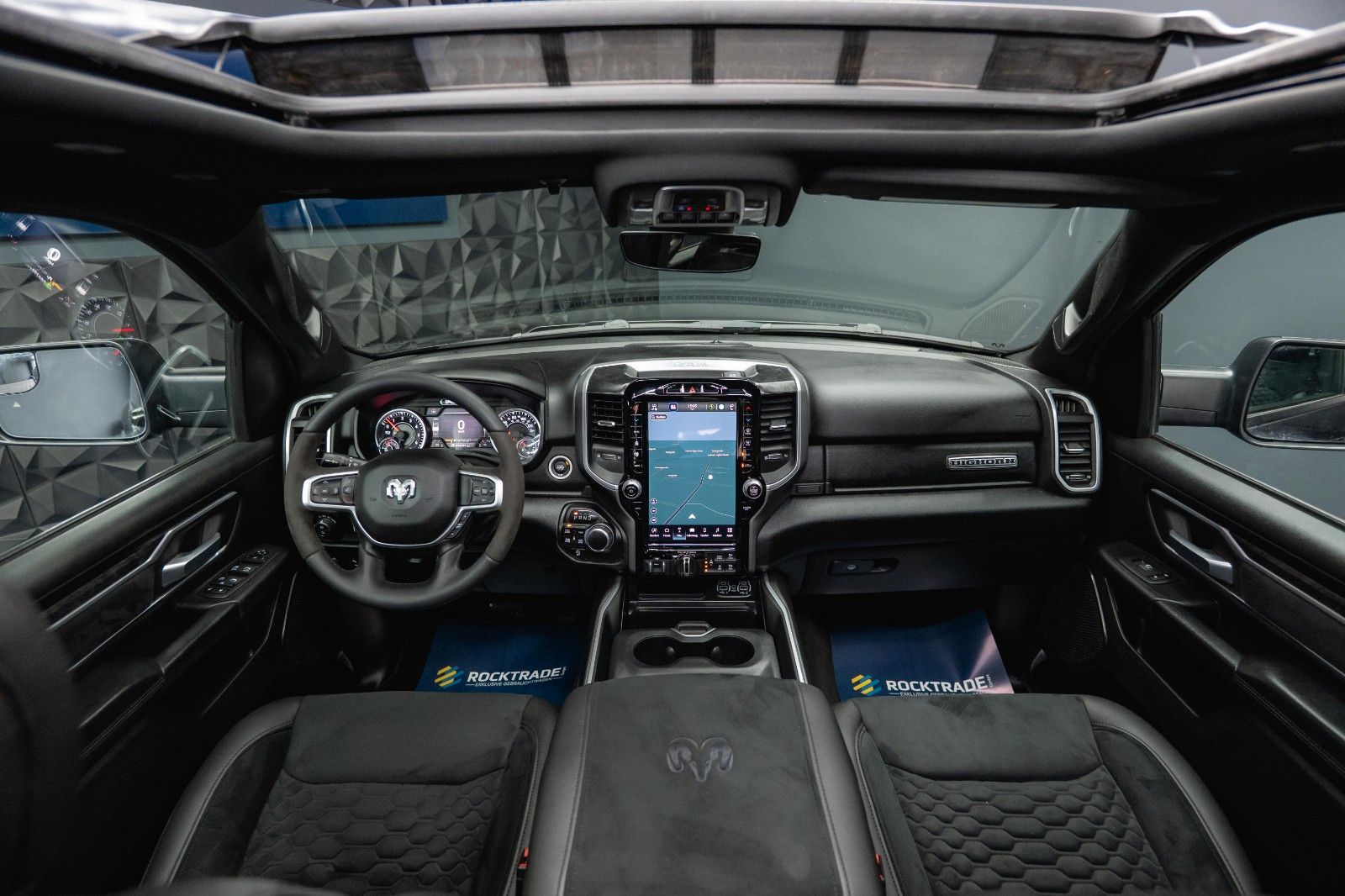 Fahrzeugabbildung Dodge RAM 5.7 V8 HEMI 4x4 Limited Longbed Airmatic 19%