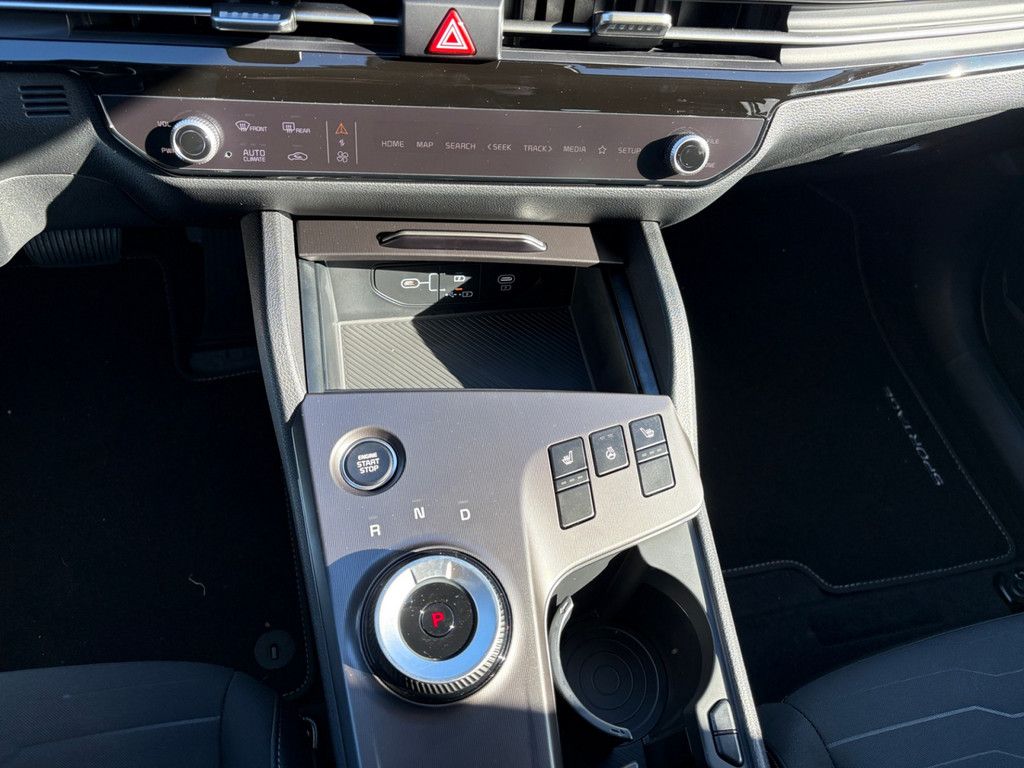 Fahrzeugabbildung Kia SPORTAGE 1.6T 2WD DCT VIS KOMFORT PAKET
