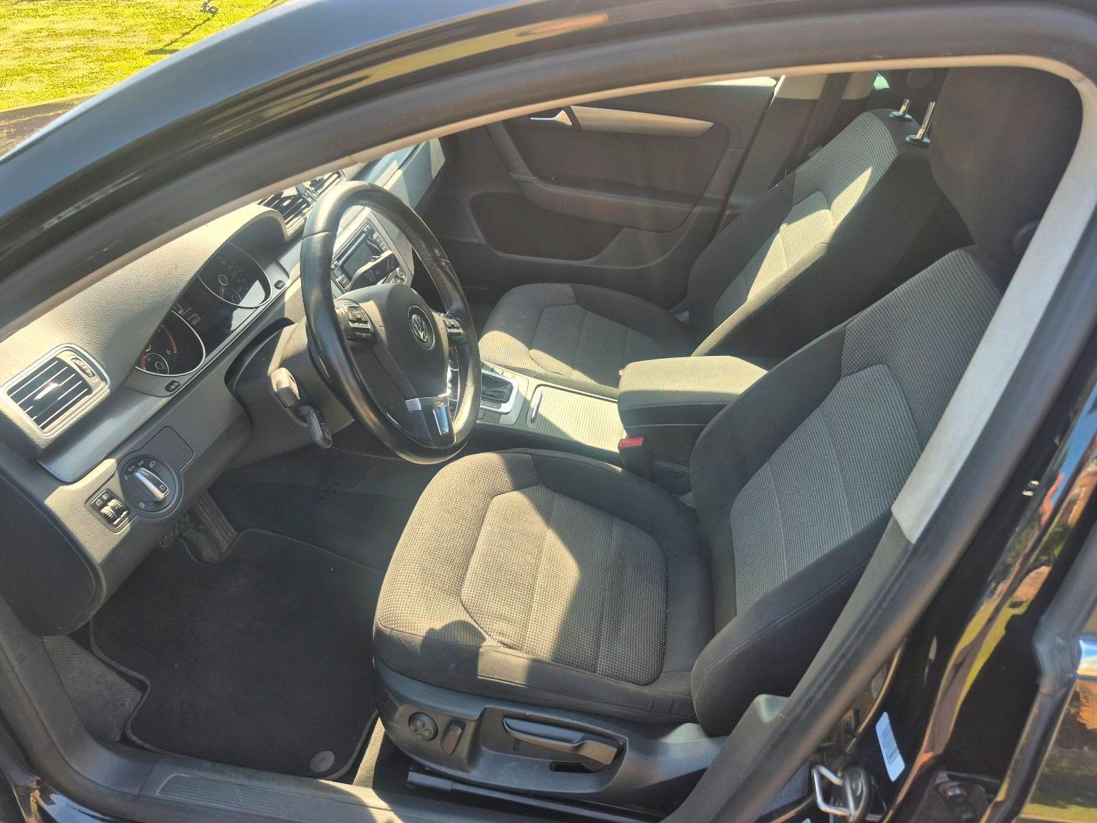 Volkswagen Passat 2012 — photo 9