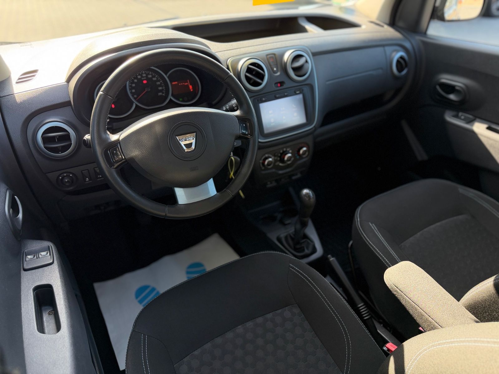 Dokker Stepway 1.2 TCE Navi Klima Alufelgen