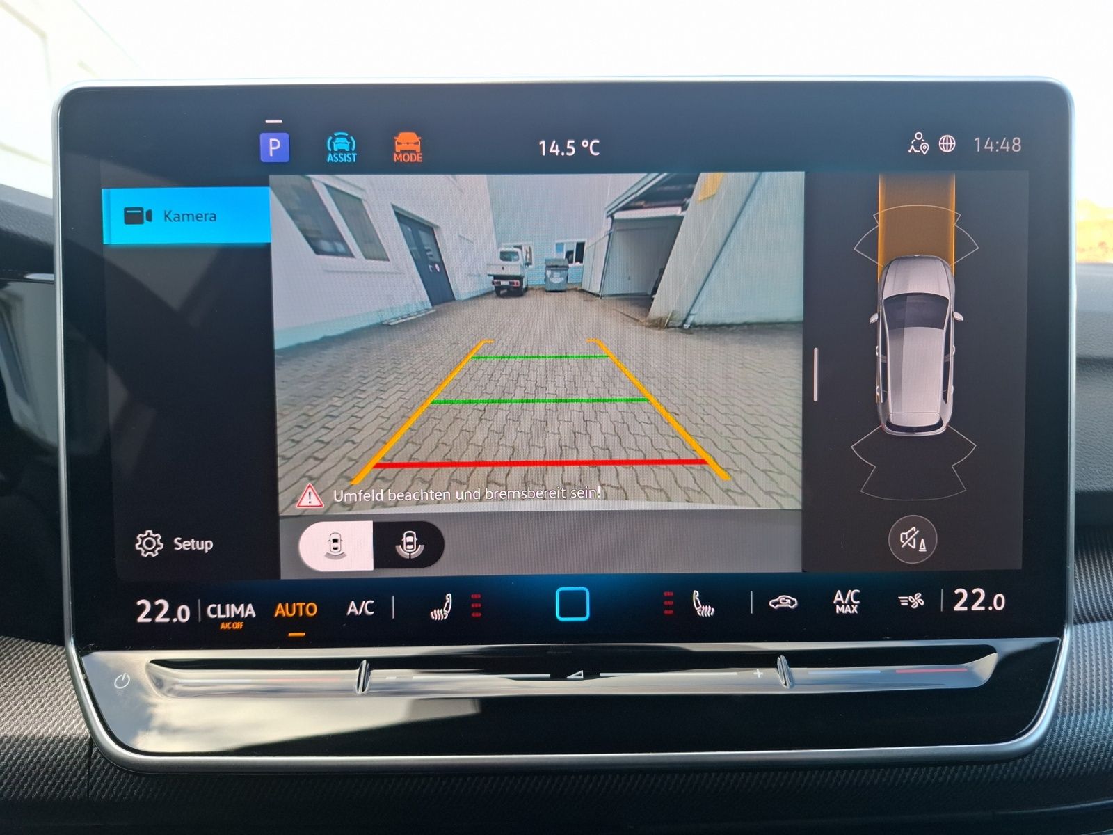 Fahrzeugabbildung Volkswagen Golf VIII TSI R-Line Standhzg. LEDplus APP H&K A