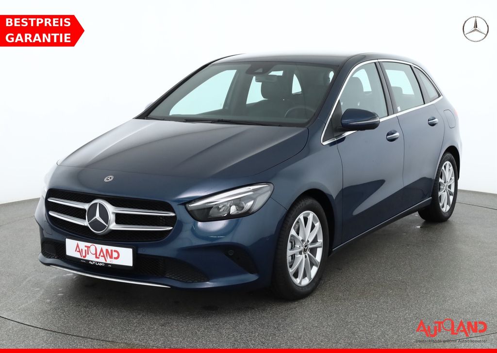 Image of Mercedes-Benz B 220