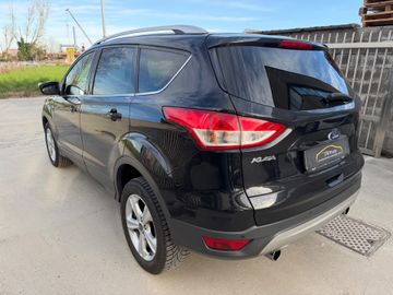 Ford Kuga - 4