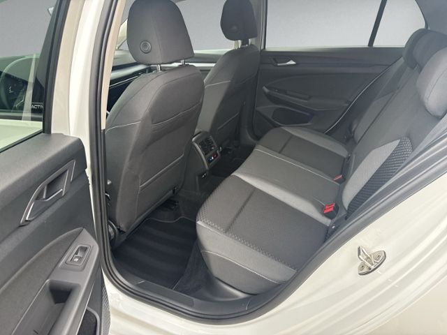 Golf VIII 2.0 TDI DSG ACTIVE LED+NAVI.+PDC+SIHZ+