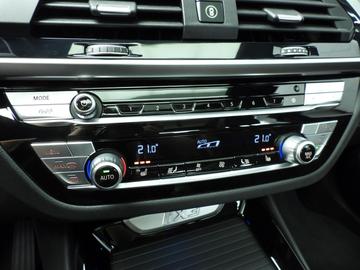 2021 BMW IX3 缩略图 14