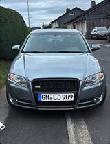 Audi A4 3.2 FSI / QUATTRO / BOSE / S-Line / VOLL-Lede - Audi A4 aus 2005: Line