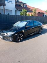 Honda Civic X. Gen. - Honda Civic mit Diesel-Antrieb: Limousine