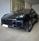 Porsche Cayenne S Coupe // Leichtbau Sport-Paket Carbon - gebrauchte Porsche Cayenne aus dem Jahr 2023