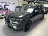 BMW X7 M60 i M-SPORTPAKET PRO PANO CARBON ICONIC 22" - gebrauchte BMW X7 aus dem Jahr 2023