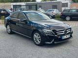 Mercedes-Benz C 200 Avantgarde*Scheckheft Mercedes*Unfallfrei* - mit Diesel-Antrieb: Mercedes