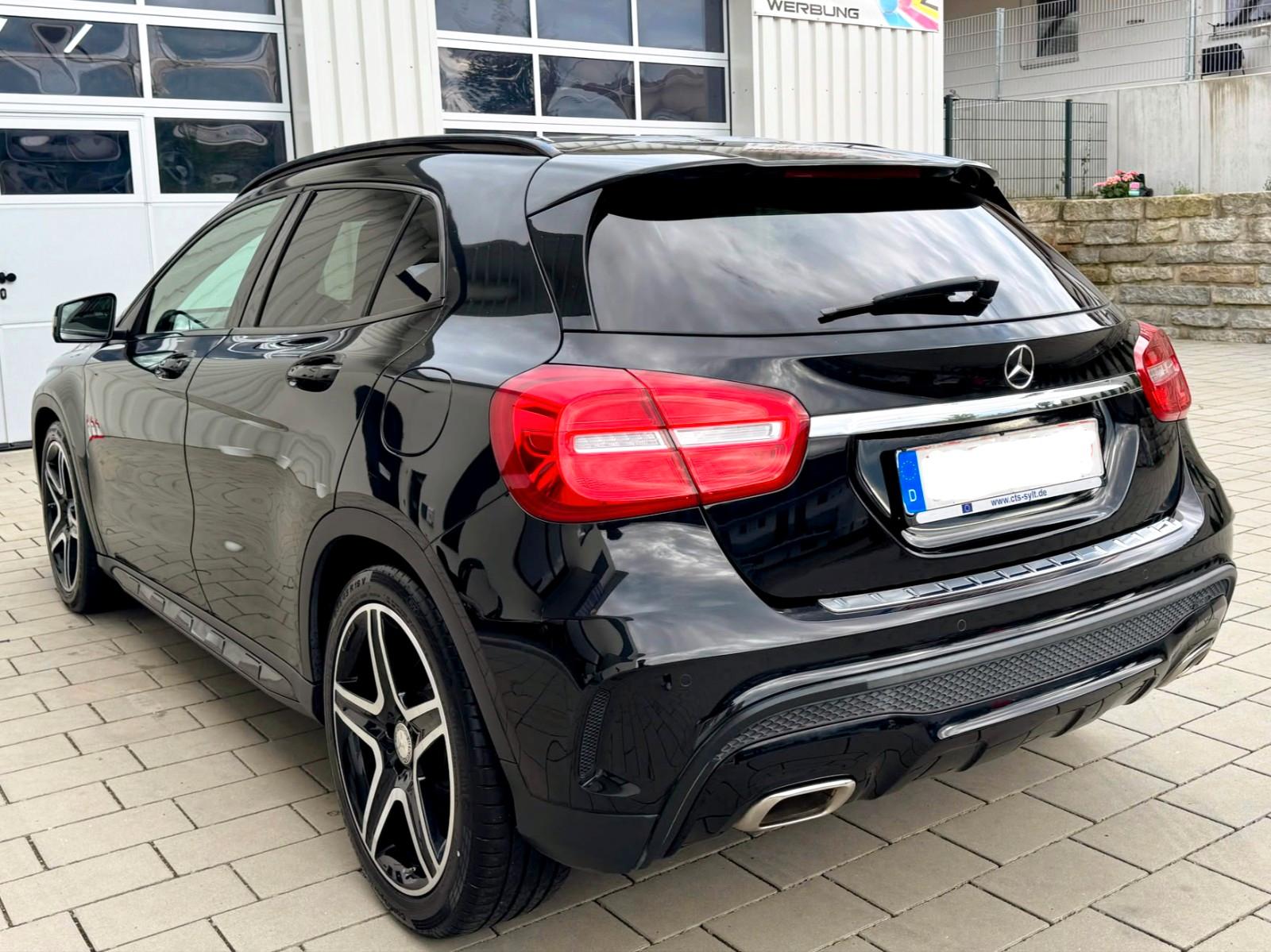 Mercedes-Benz GLA 180 A, erst 93500km, Bi-Xenon, AMG, el.GSD