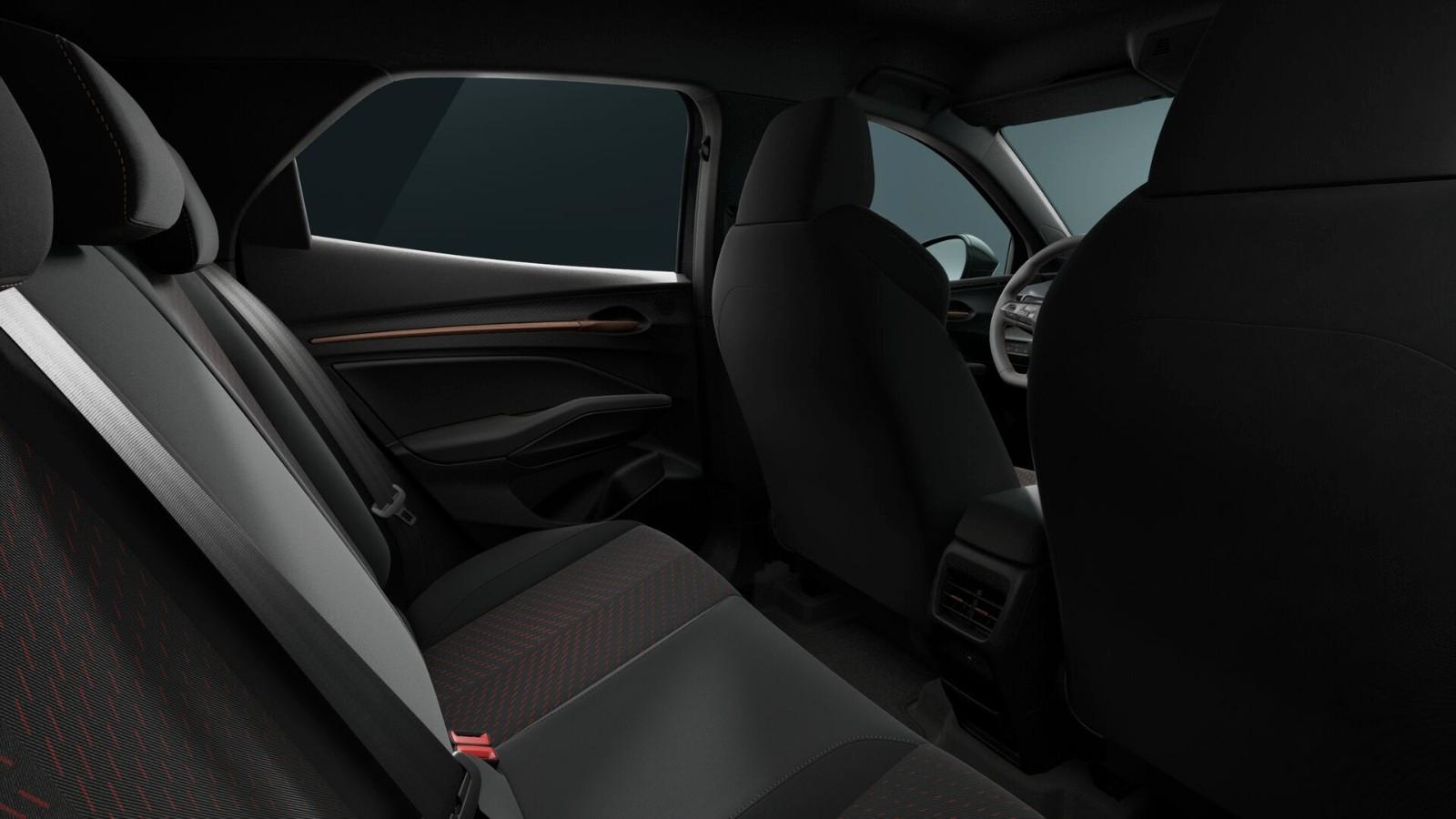 Cupra Raval PLUS + WÄRMEPUMPE+AHK+EDGE PACK+MATRIX LED