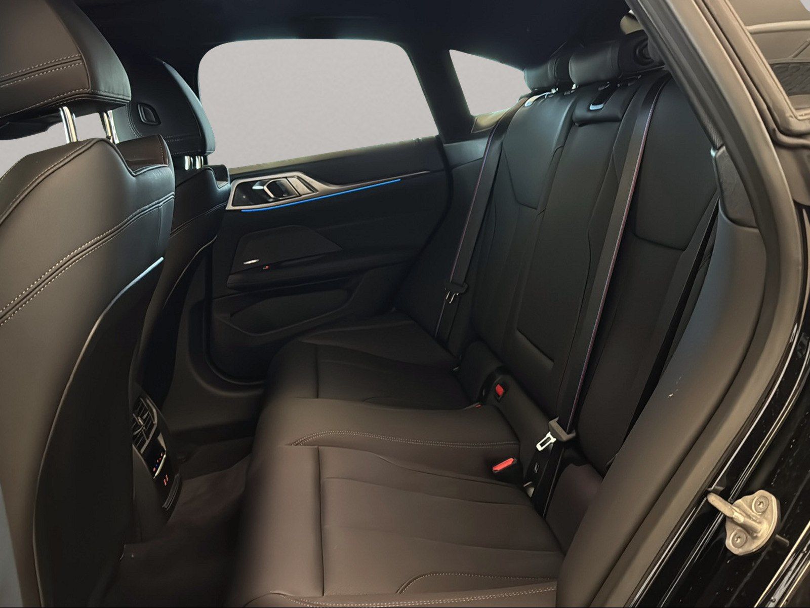 BMW i4 - Bild 9