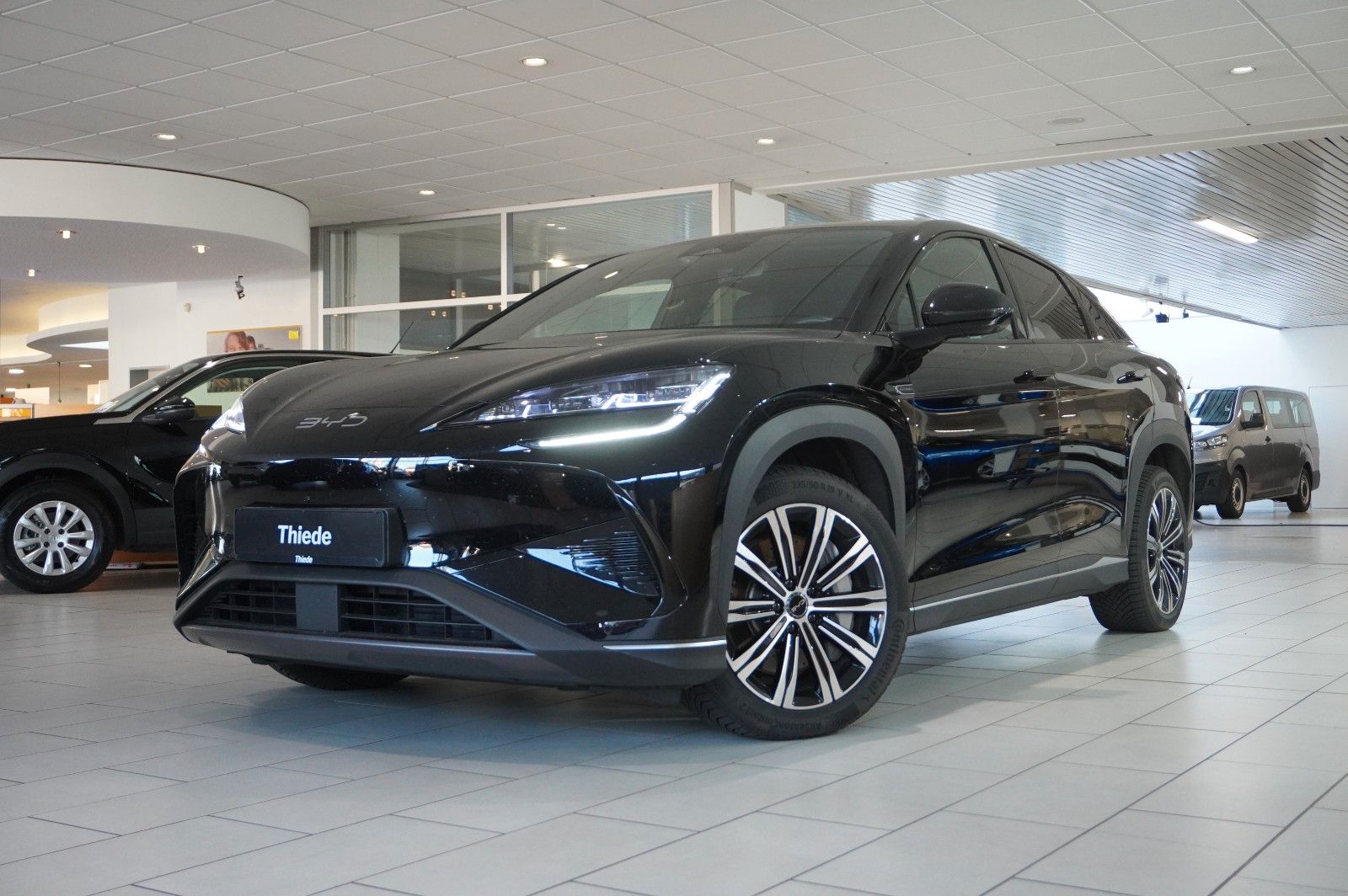 BYD SEALION 7