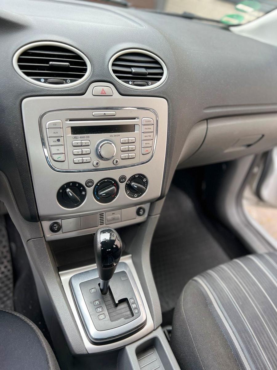 Ford Focus 2008 — photo 6