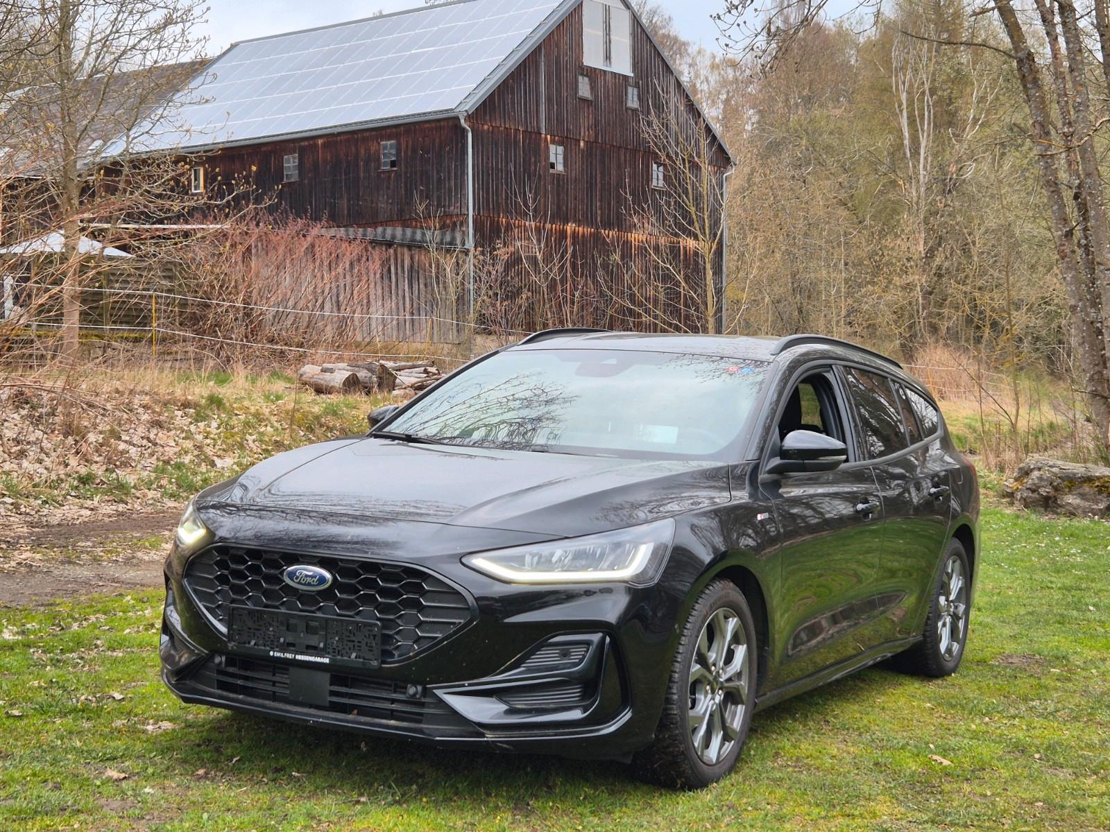 Ford Focus Turnier ST-Line X MHEV*HEAD-UP*AHK*LED*
