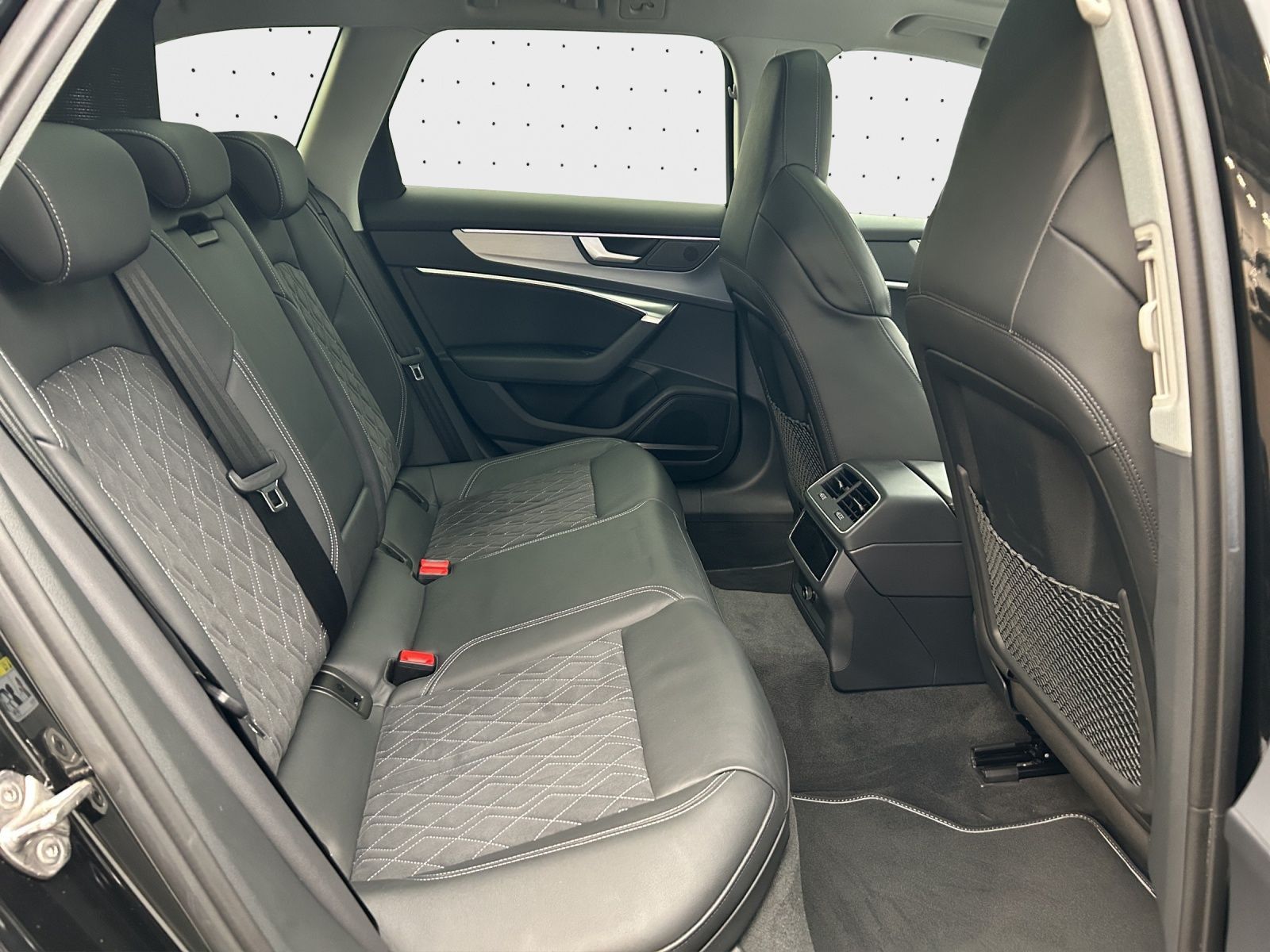 Audi S6 - Bild 16