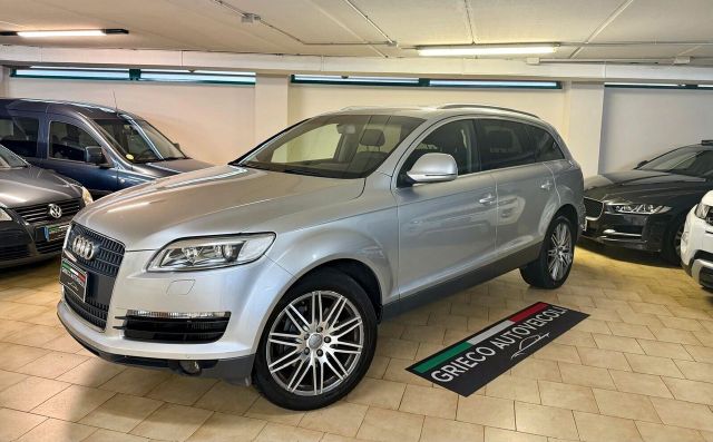 Audi Q7 3.0 V6 TDI 233CV quattro tiptronic